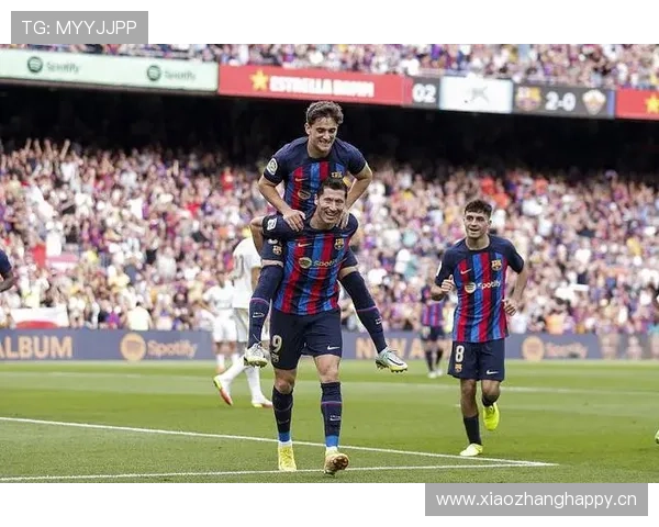 拉菲尼亚与萨拉赫右边锋战术角色及进攻效率对比分析