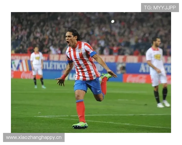 莱万 vs 法尔考：巅峰期终结效率与战术角色对比