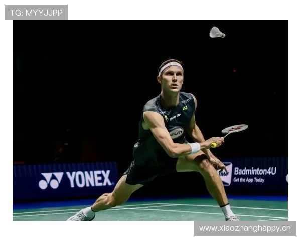 看到安赛龙的出门照，才知道羽毛球冠军的随身包能比我整套家当值钱